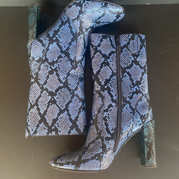 Jeffrey Campbell Heeled Leather Black blue Snake Mid Height Zip Boots Sz 7.5 - Picture 7 of 11